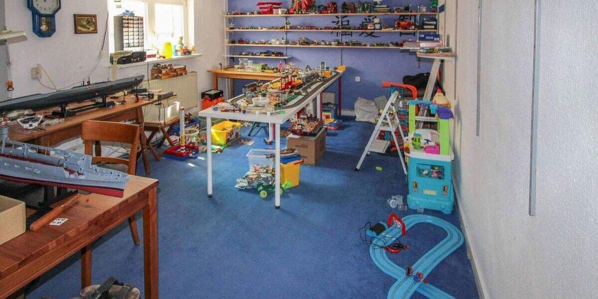 Für Macher: Charmantes Haus mit großem Garten in ruhiger Vorstadtlage 4 zimmer