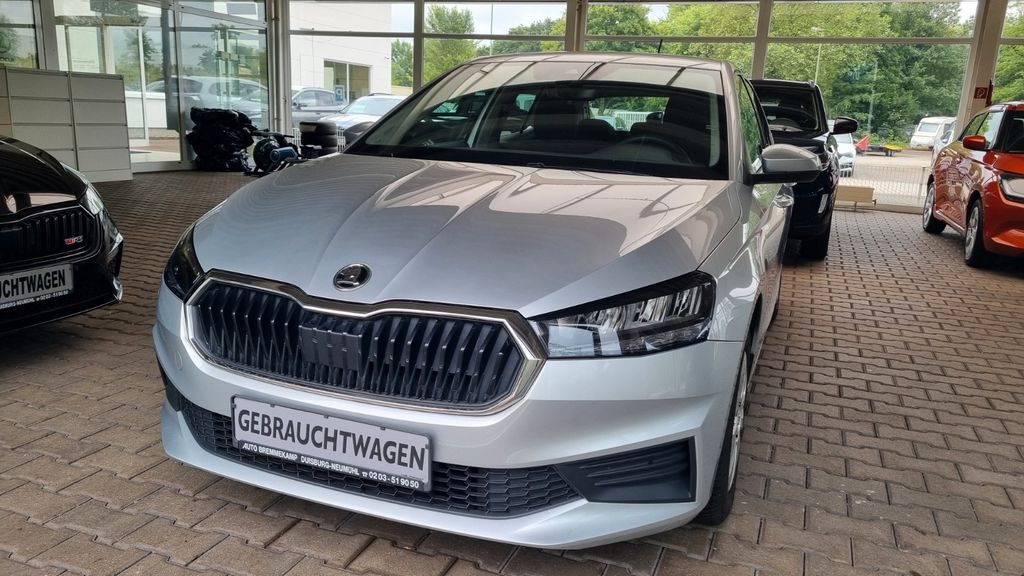 Skoda Fabia 51.900 km 12.950 &euro; Duisburg 47167