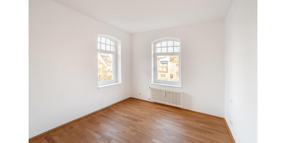 Etagenwohnung Düsseldorf Niederkassel - 3 Zimmer, 133 m&sup2;, 2.850&euro; | Angebot:25330845