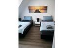 Einfamilienhaus Hilden - 5 Zimmer, 90 m&sup2;, 2.600&euro; | Angebot:25852142