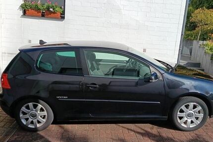 VW Golf 163.566 km 1.500 &euro; Haan 42781