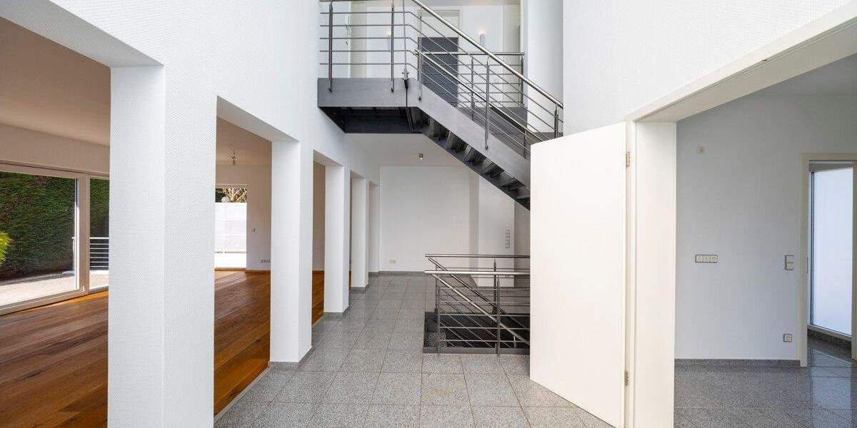 Einfamilienhaus Meerbusch / Lank-Latum Lank-Latum - 5 Zimmer, 217 m&sup2;, 980.000&euro; | Angebot:25802999