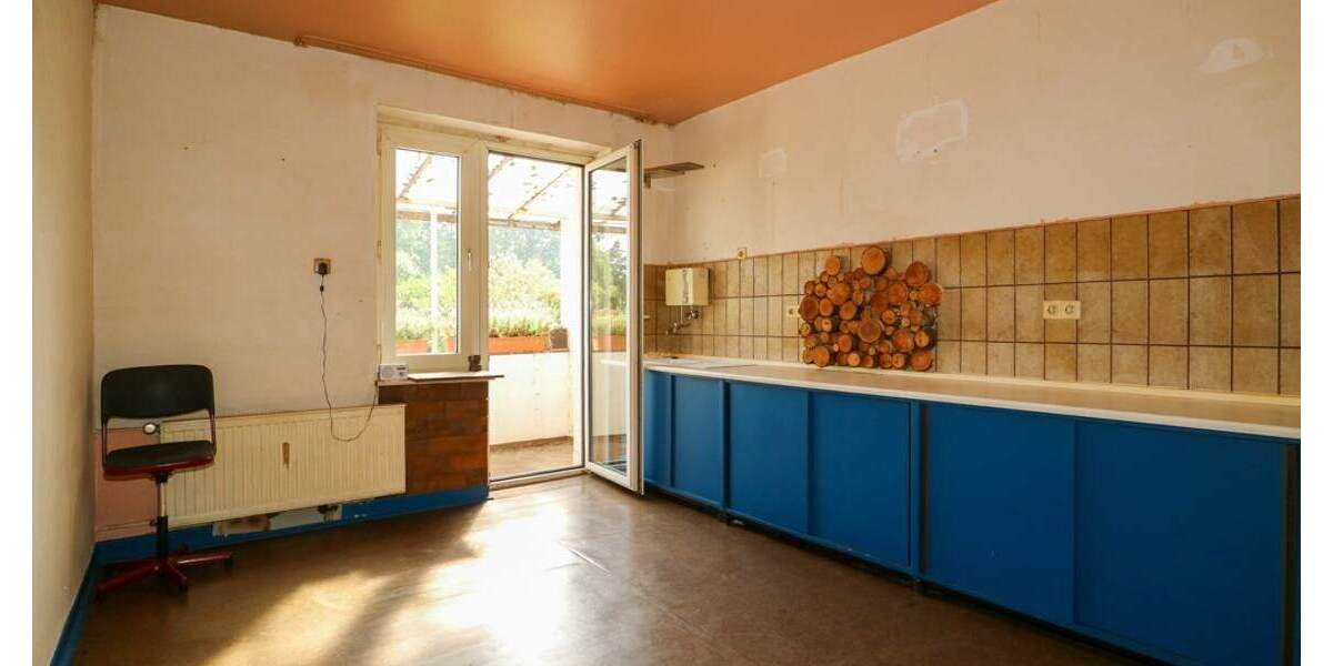 Mehrfamilienhaus, Wohnhaus Neuss Dreikönigenviertel - 6 Zimmer, 132 m&sup2;, 350.000&euro; | Angebot:25736790