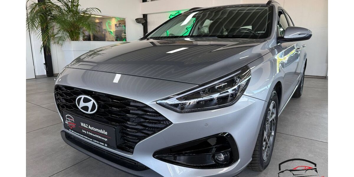 Hyundai i30 25.380 km 17.940 &euro; Kempen 47906