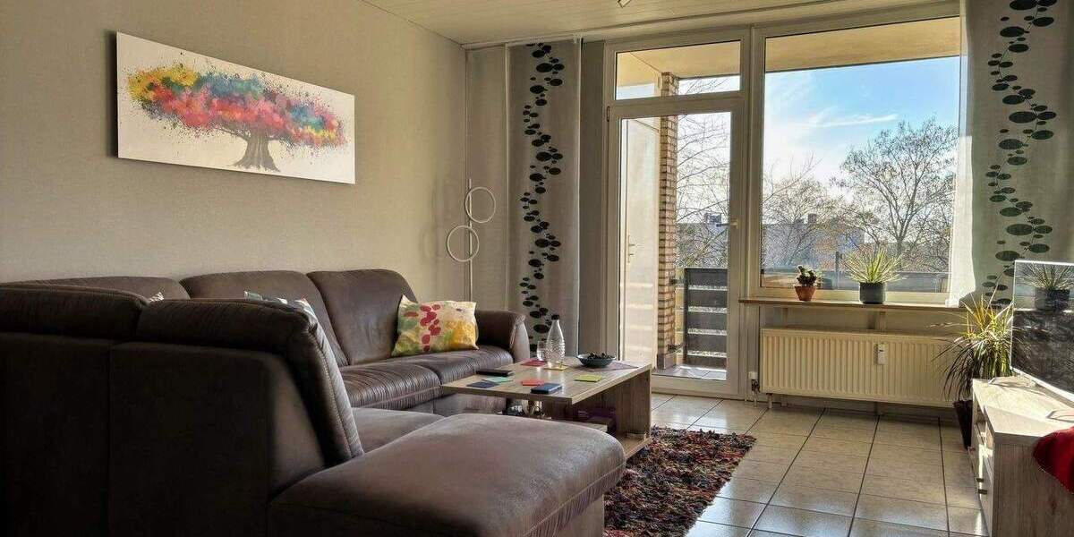 Etagenwohnung Krefeld Fischeln - 3 Zimmer, 66 m&sup2;, 130.000&euro; | Angebot:25693380