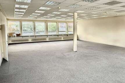 Büro in Remscheid 1.190 € 217 m² zimmer