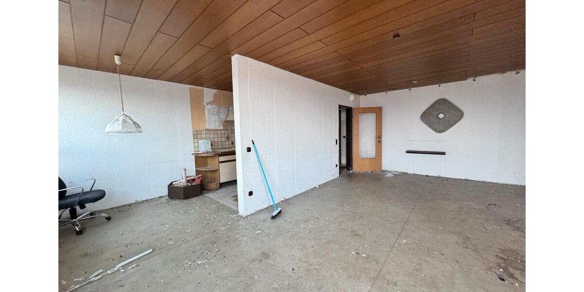 Etagenwohnung Duisburg Essenberg - 3 Zimmer, 84 m&sup2;, 666&euro; | Angebot:25665159