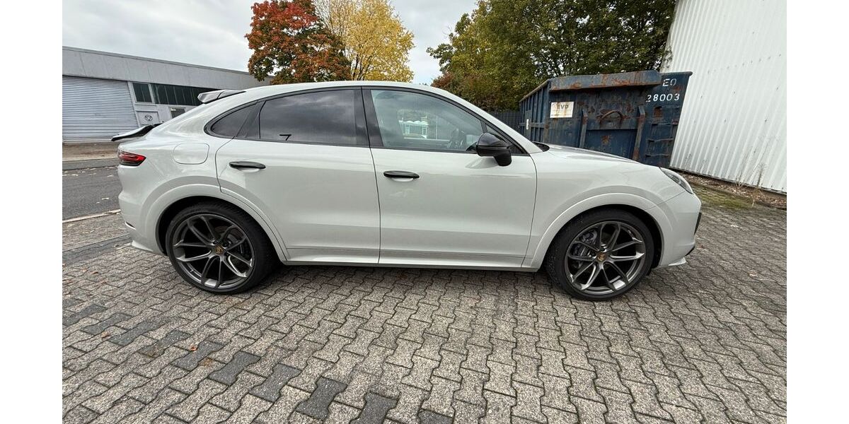 Porsche Cayenne 107.000 km 58.100 &euro; Haan 42781