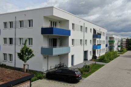 A4RES - Moderne 4-RaumWohnung mit Balkon und Stellplatz in Hoppegarten