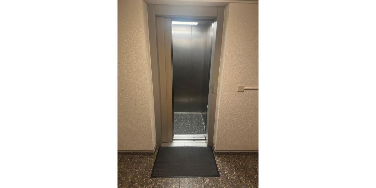 Etagenwohnung Remscheid - 4 Zimmer, 97 m&sup2;, 230.000&euro; | Angebot:26865110