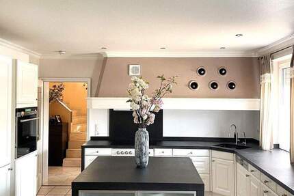 Haus Doppelhaushälfte provisionsfrei vom Eigentümer! 8 zimmer