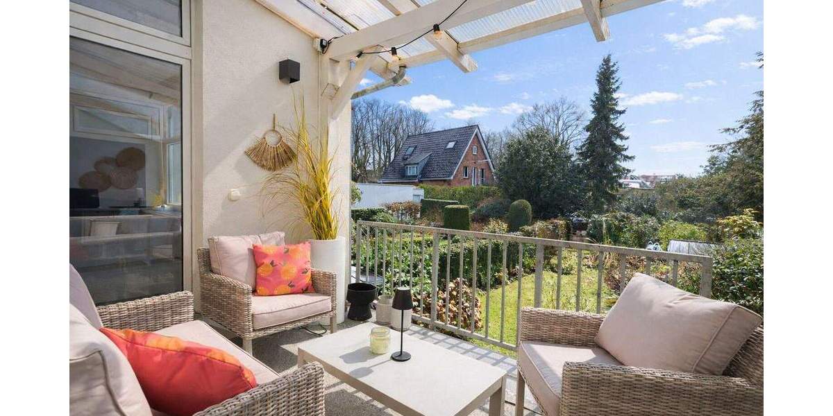 Exklusives Wohnen in Hochparterre mit Kamin und eigenem Garten auf Krefelds bekanntester Allee 3 zimmer