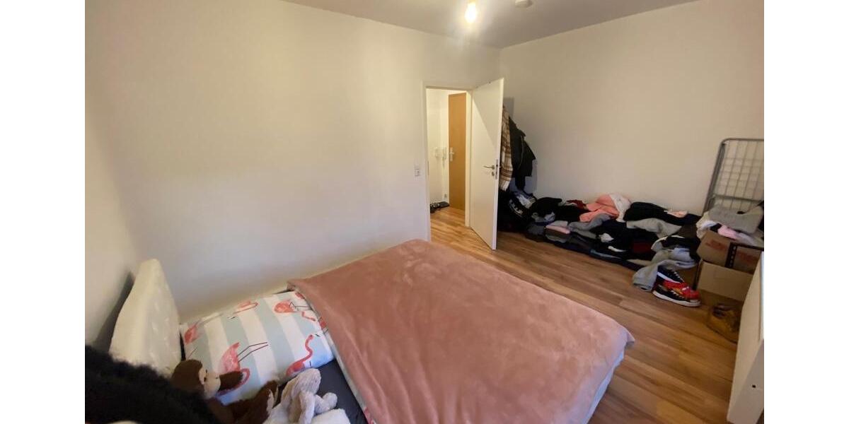 Etagenwohnung Krefeld Fischeln - 2 Zimmer, 52 m&sup2;, 750&euro; | Angebot:25790454