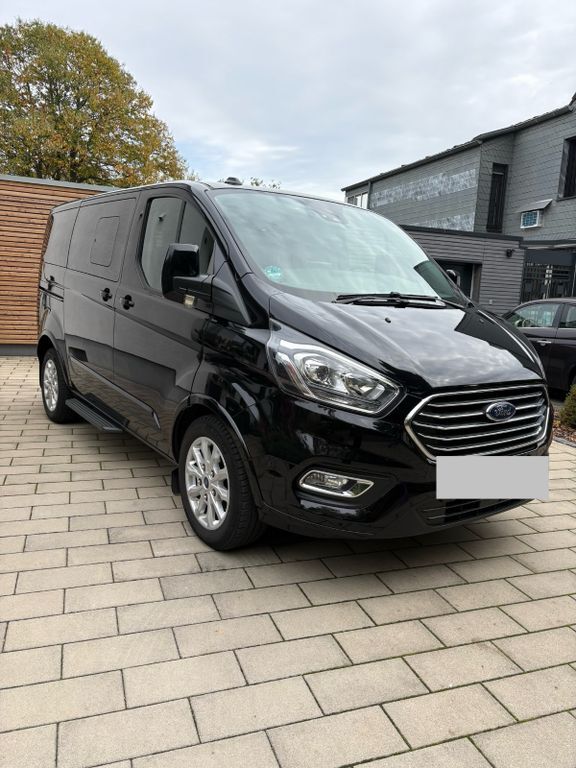 Ford Tourneo Custom 37.000 km 39.995 € Grevenbroich 41515
