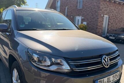 VW Tiguan 169.100 km 10.900 &euro; Duisburg 47167