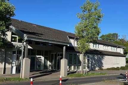 Einzelhandel in Düsseldorf 9.500 € 809 m² zimmer