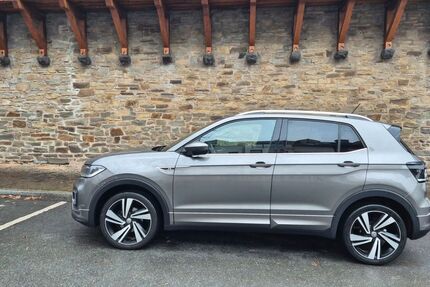 VW T-Cross 42.000 km 21.000 &euro; Ratingen 40878