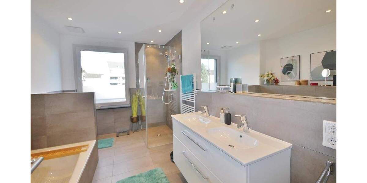 Neuwertige und hochwertig ausgestattete 3-Zimmerwohnung in gepflegter Wohnlage von Hilden-Süd 3 zimmer