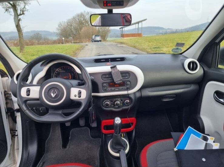 Renault Twingo 115.800 km 6.199 € Remscheid 42853