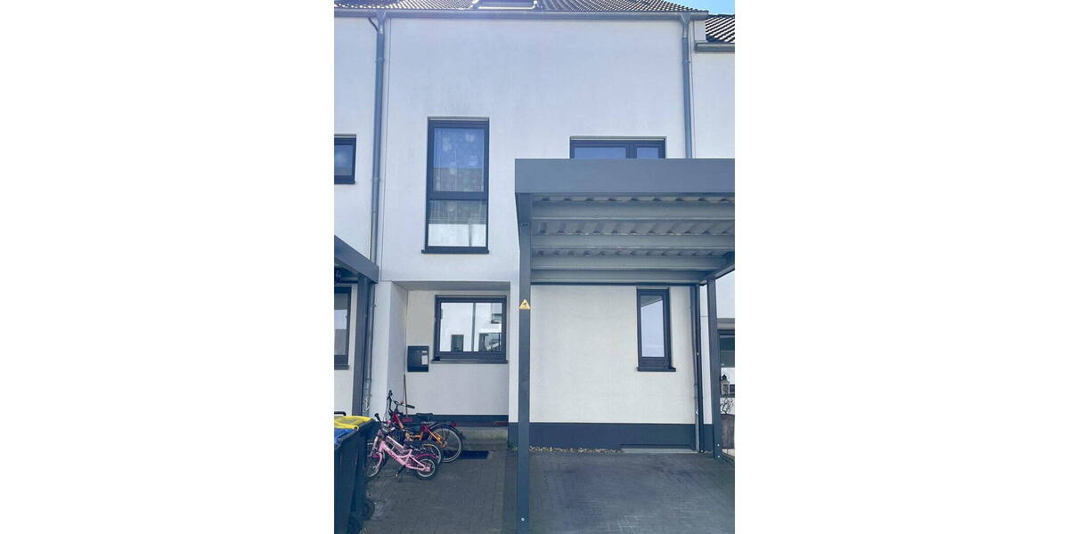 Reihenmittelhaus Langenfeld Immigrath - 5 Zimmer, 134 m&sup2;, 698.000&euro; | Angebot:26853888
