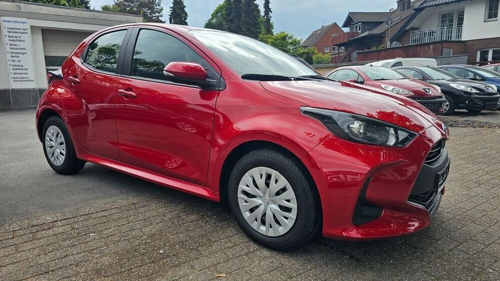 Yaris