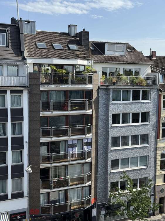 Wohnung zum Kaufen in Düsseldorf 320.000 € 72 m²