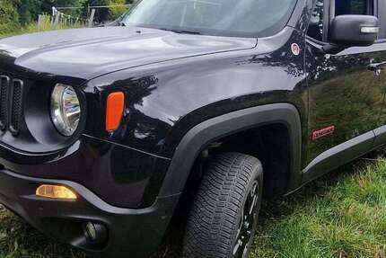 Jeep Renegade 92.234 km 16.950 € Solingen 42659