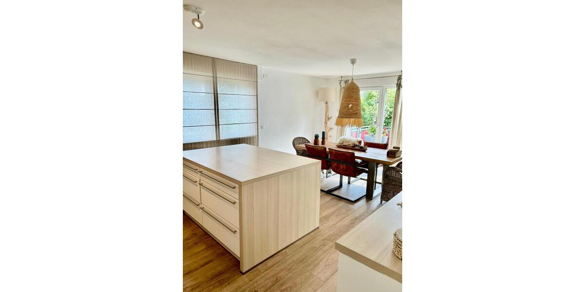 Mehrfamilienhaus, Wohnhaus Leverkusen Bergisch Neukirchen - 9.5 Zimmer, 308 m&sup2;, 880.000&euro; | Angebot:26326061