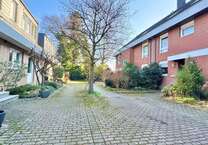 Haus zum Kaufen in Düsseldorf 629.000 € 147 m²