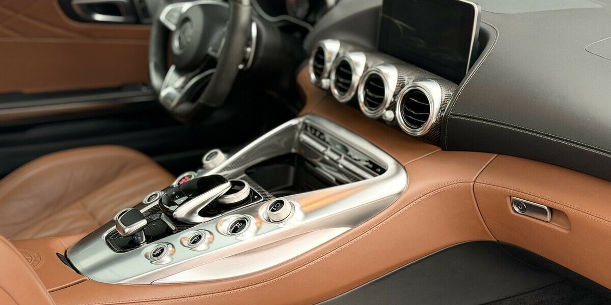 Mercedes-Benz AMG GT S Coupe / Panorama / Performance / Kamera 100.000 km 79.900 &euro; Mönchengladbach 41066