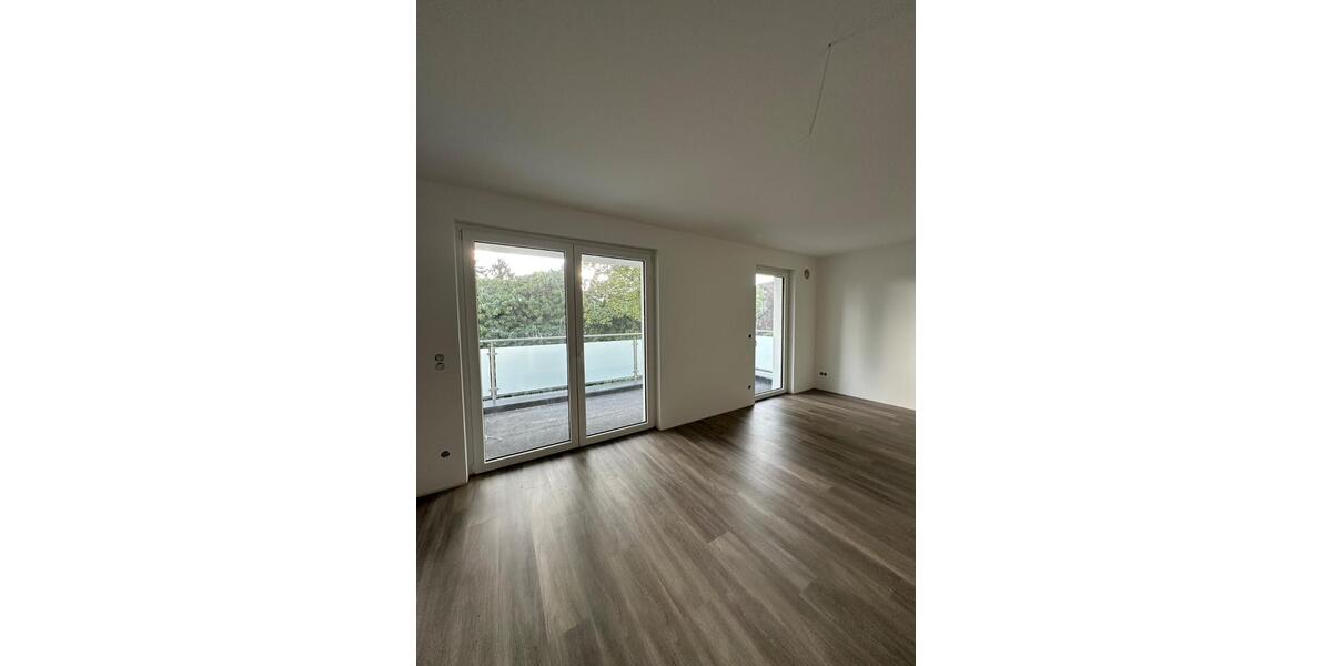 Neubauwohnung 100 qm 3Zi mit großem Balkon in Solingen-Höhscheid 3 zimmer