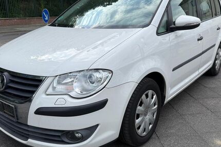 VW Touran 355.500 km 1.700 &euro; Mönchengladbach - Odenkirchen 41199