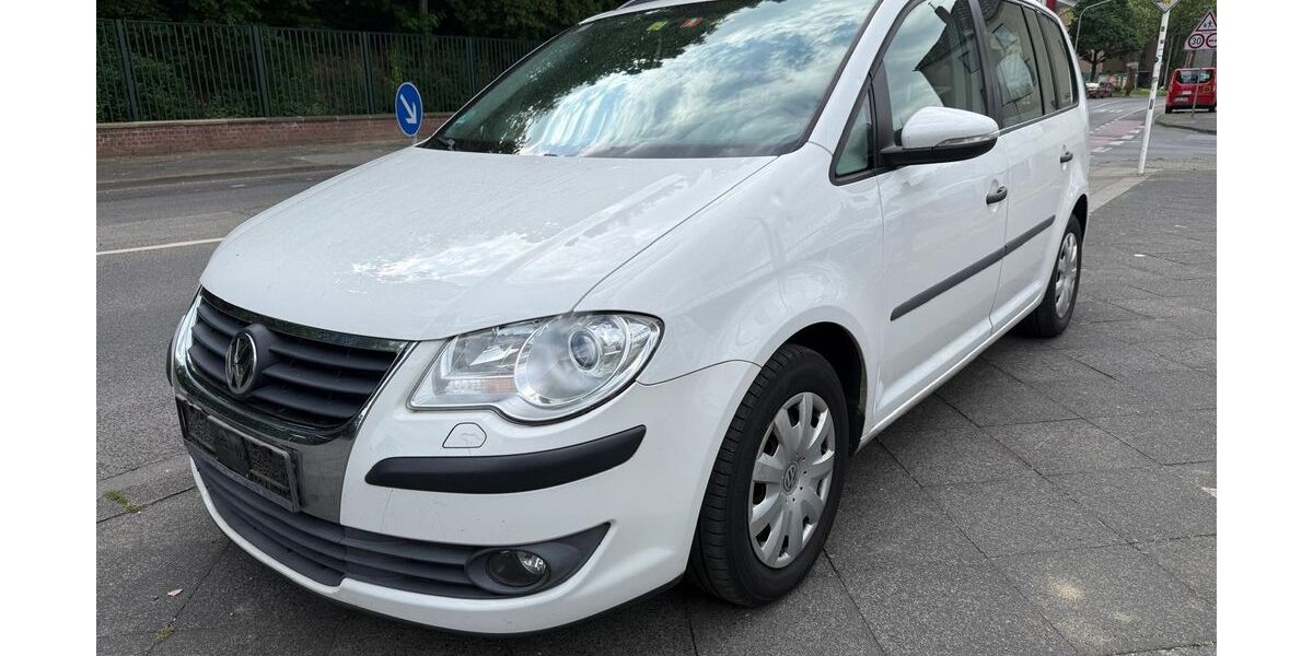 VW Touran 355.500 km 1.700 &euro; Mönchengladbach - Odenkirchen 41199