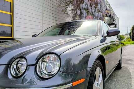 Jaguar S-Type 117.441 km 17.750 &euro; Hilden 40721