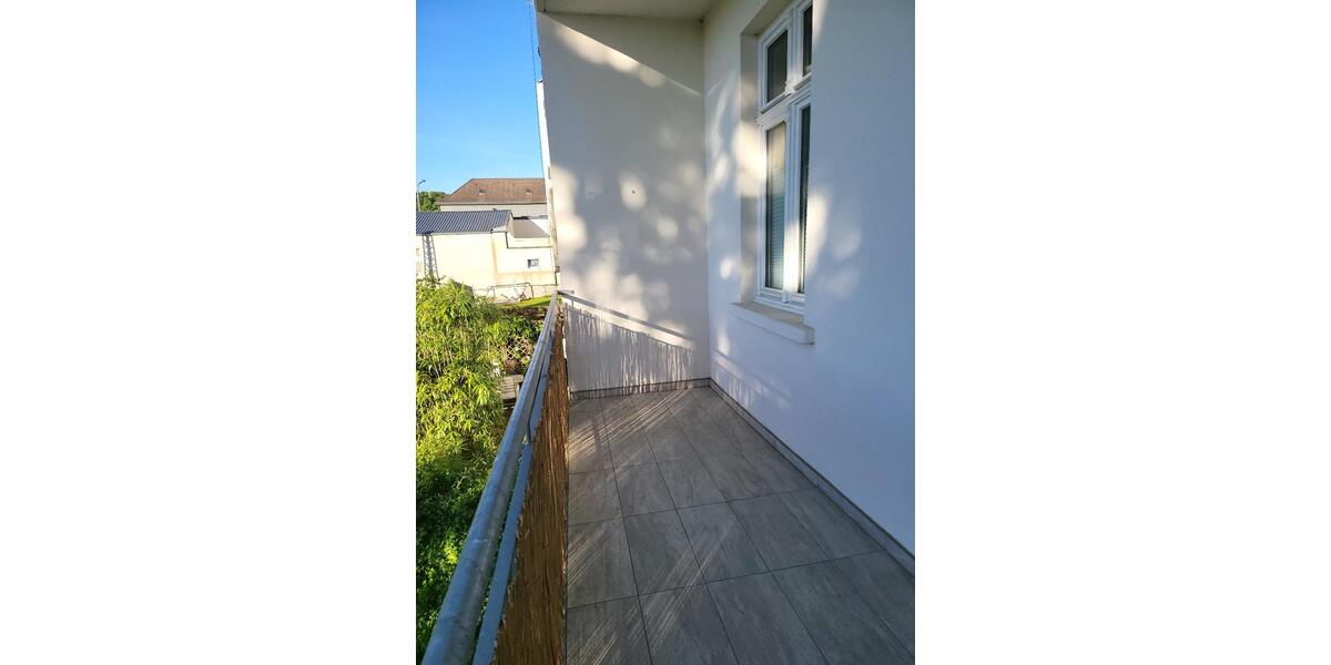 Erdgeschoßwohnung Wuppertal Arrenberg - 2 Zimmer, 67 m&sup2;, 695&euro; | Angebot:26396568