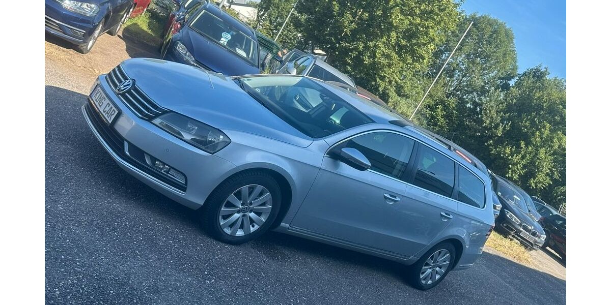 VW Passat 147.000 km 6.990 &euro; Viersen 41749