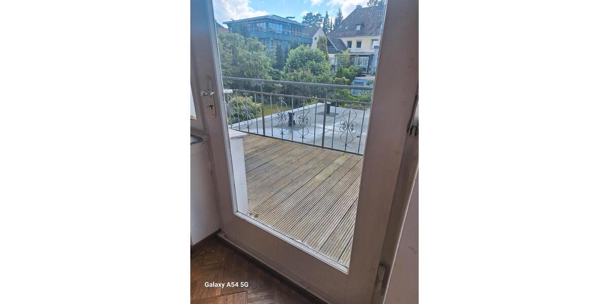 Etagenwohnung Mönchengladbach Nord - 5 Zimmer, 170 m&sup2;, 2.000&euro; | Angebot:25287080