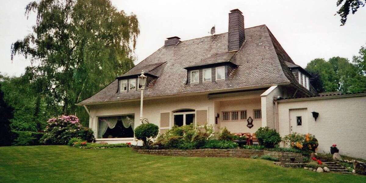Einfamilienhaus Urdenbach Urdenbach - 9 Zimmer, 260 m&sup2;, 1.950.000&euro; | Angebot:27125521