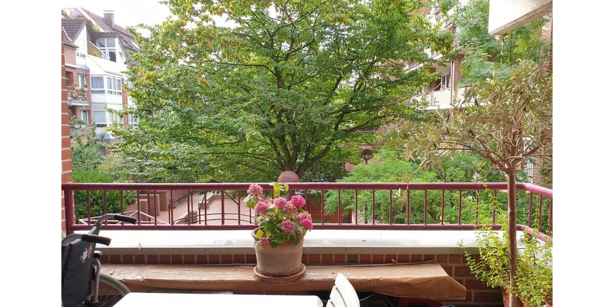 Gut vermietete Eigentumswohnung inkl Stellplatz in NE-Innenstadt 3 zimmer