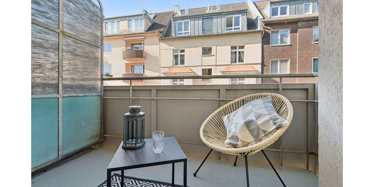 Etagenwohnung Düsseldorf Pempelfort - 3 Zimmer, 90 m&sup2;, 448.900&euro; | Angebot:25824672