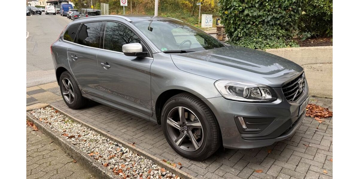 Volvo XC60 135.000 km 19.999 &euro; Mülheim an der Ruhr 45473