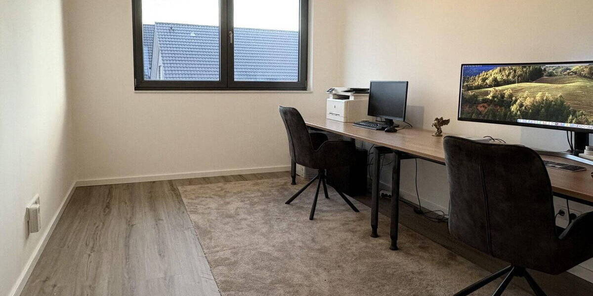 Reihenmittelhaus Willich Neersen - 5 Zimmer, 178 m&sup2;, 649.000&euro; | Angebot:26472889