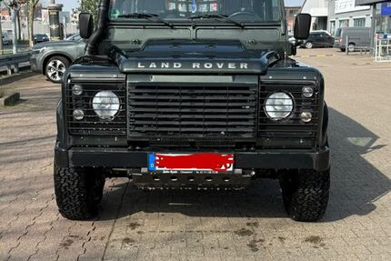 Land Rover Defender 212.000 km 37.000 &euro; Düsseldorf 40629