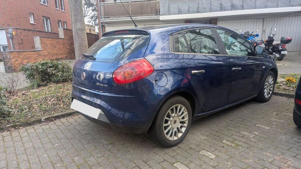Fiat Bravo 205.049 km 1.500 € Düsseldorf 40225
