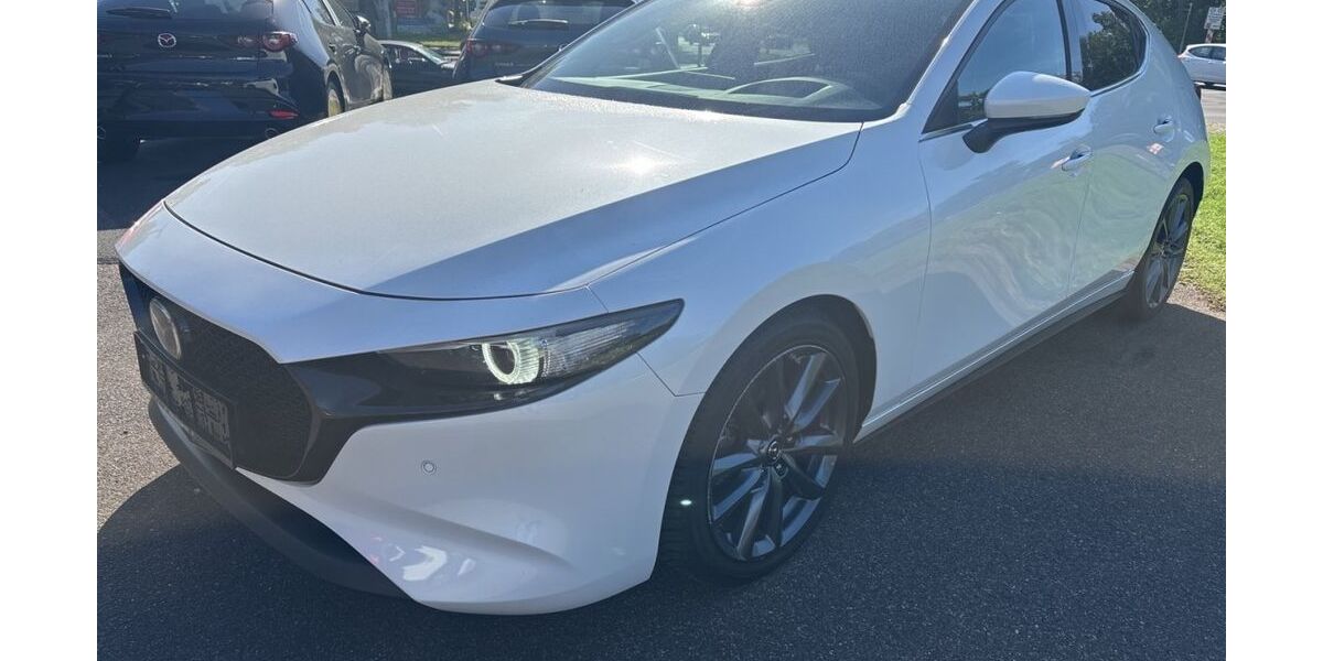 Mazda 3 80.145 km 16.920 &euro; Neuss 41464