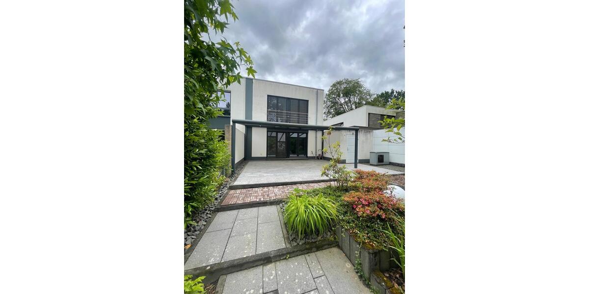 Doppelhaushälfte Mönchengladbach West - 4 Zimmer, 140 m&sup2;, 655.000&euro; | Angebot:27025164