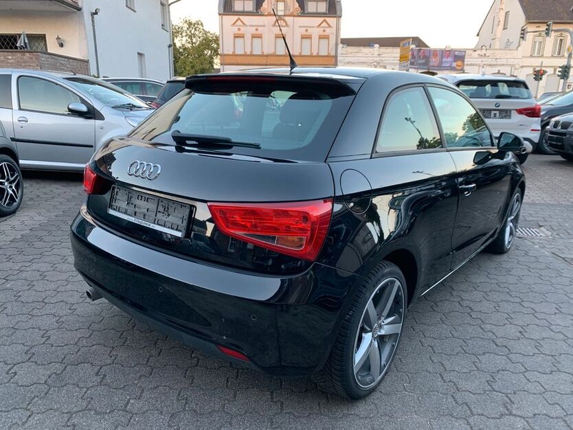 Audi A1 212.000 km 5.500 € Moers 47443