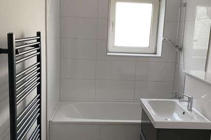 Wohnung zum Mieten in Wuppertal 560 € 47.78 m² 2 zimmer