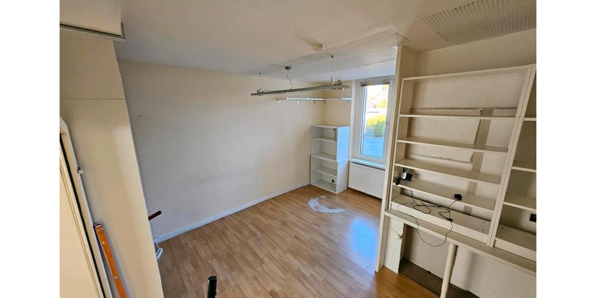 Gewerbeobjekt Düsseldorf Stadtbezirk 8 - 550&euro; | Angebot:26385655