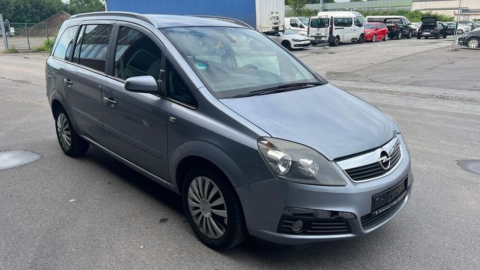 Opel Zafira 198.000 km 1.000 € Wuppertal 42279